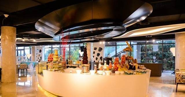 隆和艾美酒店·新食谱自助餐厅