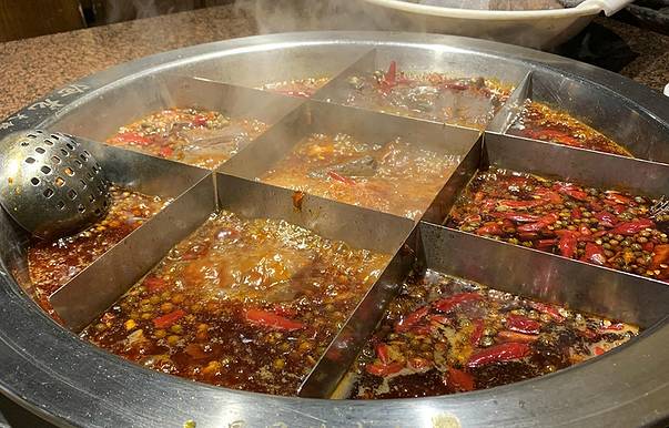 沧龙老火锅(洪崖洞店)