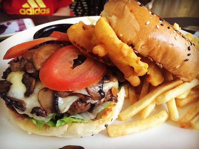 PS.Cafe at Palais Renaissance