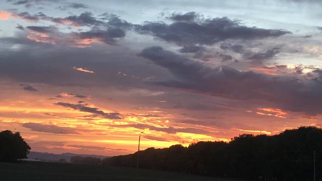 沽源山水湾湾农家院