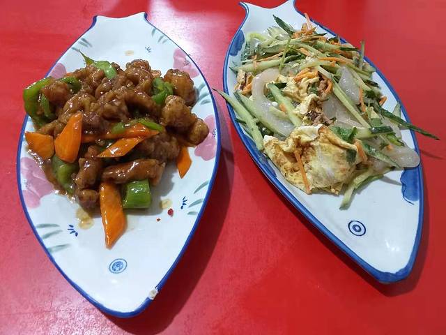 夕阳红小吃(皇城公寓店)