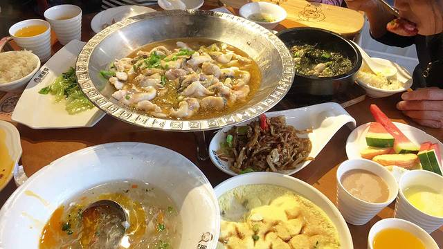 周麻婆·新川式家常菜(泉州禹悦汇店)