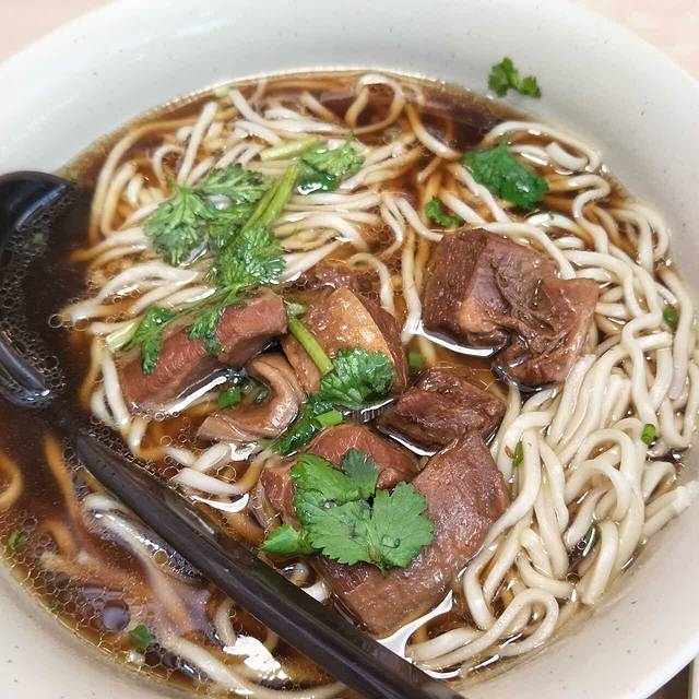 李先生牛肉面大王(长沙南站候车室二店)