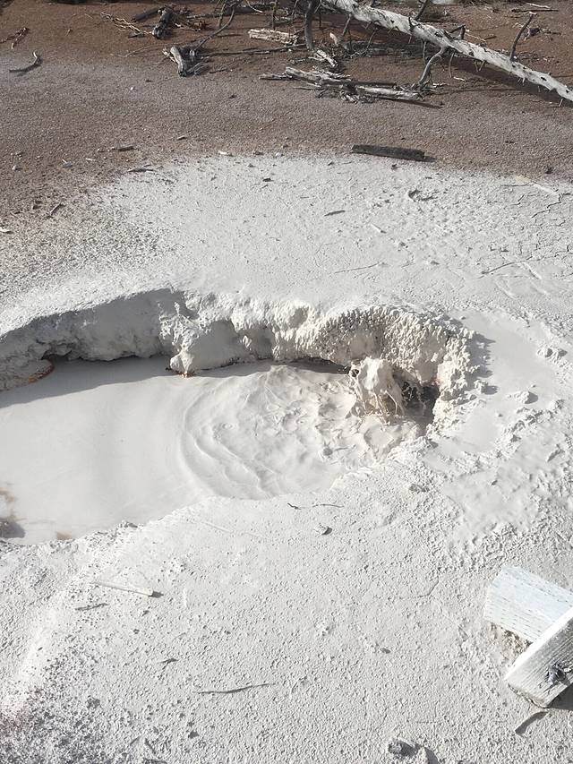 Artist's Paint Pots Trail