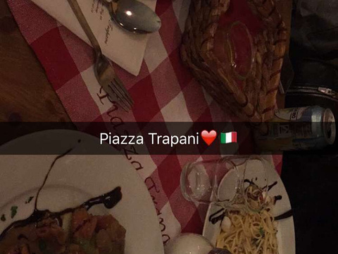 Piazza Trapani旅游景点图片