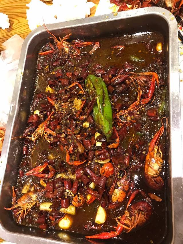 来伊份(宣桥镇亦园路店)