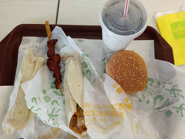 华莱士·全鸡汉堡(麻章店)