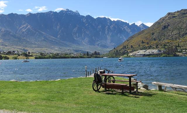 皇后镇骑行小道