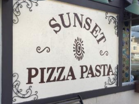 Sunset Pizza & Pasta旅游景点图片