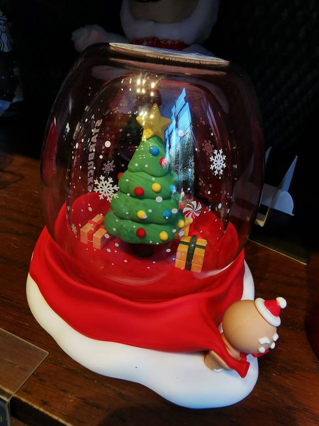 星巴克(苏州金逸影视中心店)