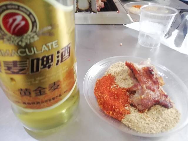 小胡碳烤羊腿·清真