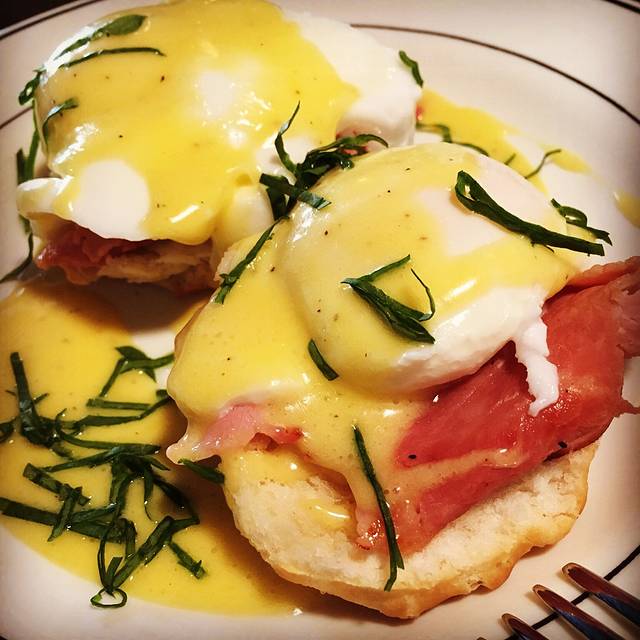 Nadoz Euro Bakery Cafe