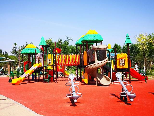 东丽湖生态体育公园