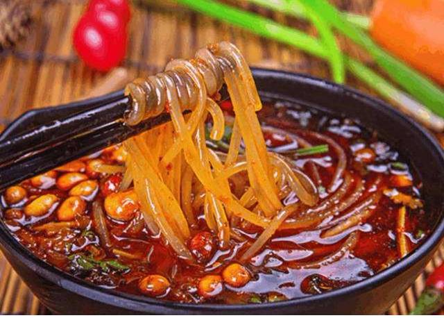 苏婆天下第一酸辣粉(亿升广场店)