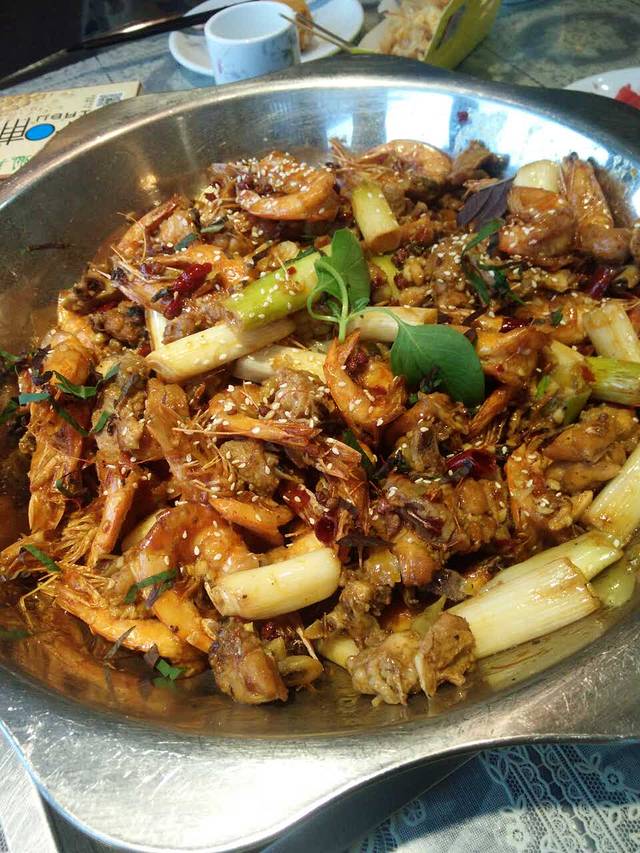 虾哺香辣虾(东外滩店)