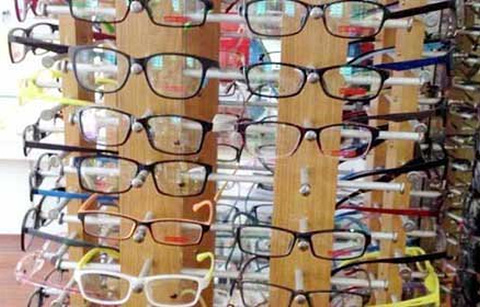 杭州宝岛眼镜(天津万新店)的图片