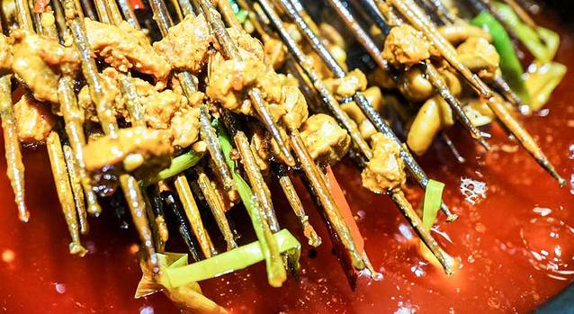 李串串老店·李杰一家三口(解放碑总店)