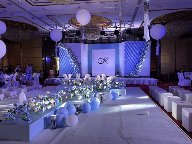 小天鹅国际公馆(公园店)