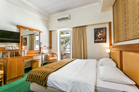 雅典西普瑞亚酒店(Athens Cypria Hotel)