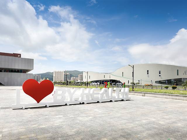 汤臣倍健透明工厂