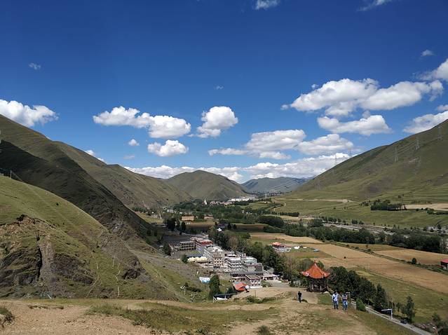 新都桥贡嘎雪山观景台