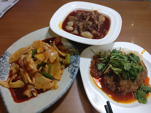 包牛肉中餐厅(米市街店)