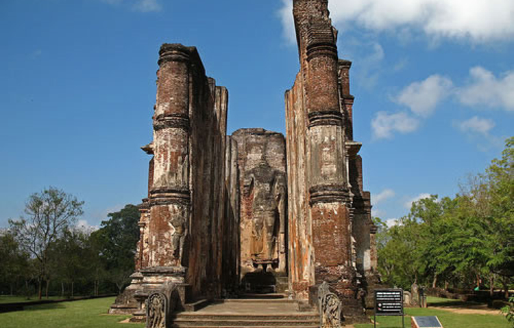 兰卡提拉卡佛殿