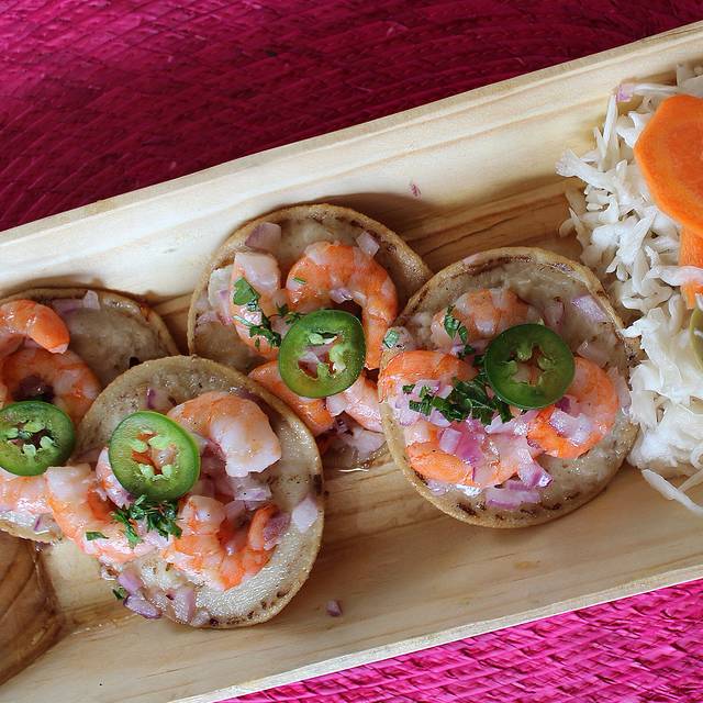 Sirilo Ceviche & Taco