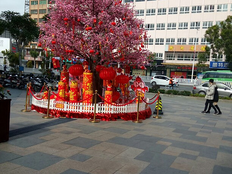 信利广场旅游景点图片