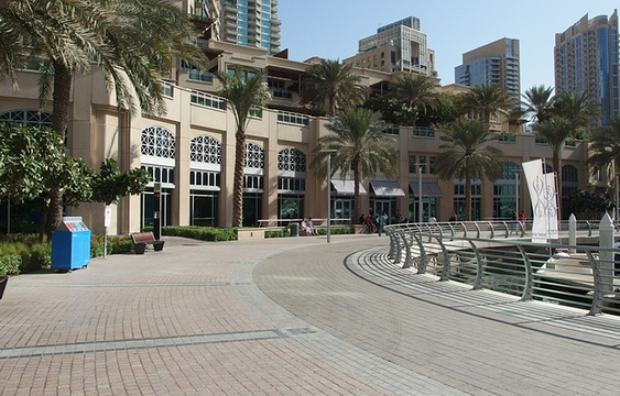 Dubai Marina Walk旅游景点图片