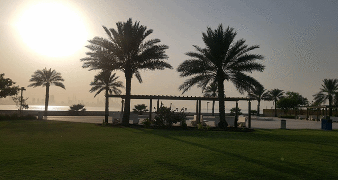 Prince Khalifa Bin Salman Park旅游景点图片