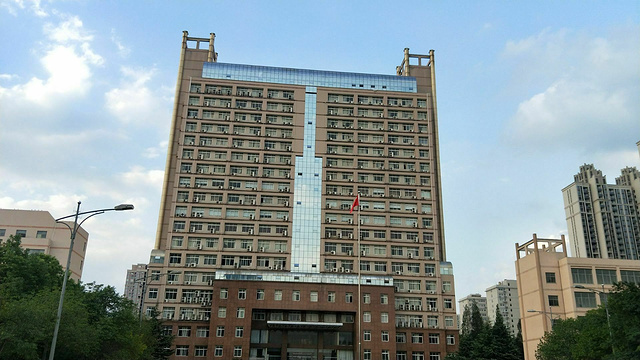 武汉理工大学(马房山校区)旅游景点图片