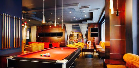 Draft Sports Bar and Lounge
