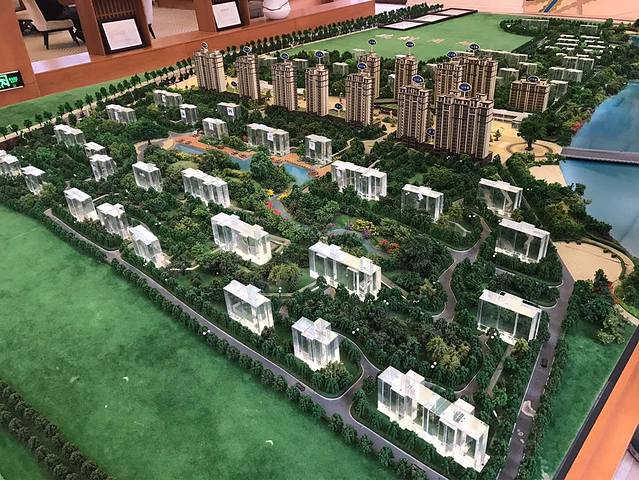 麦当劳(任丘会战道店)