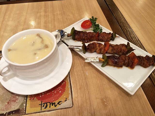 必胜客(汕尾名门店)