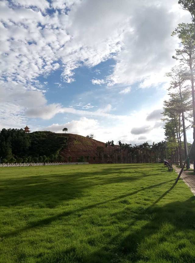 汤吧(中医大学食堂店)