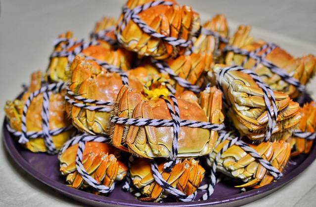 横爬店酒坛子饭桶·阳澄湖蟹庄·农家菜