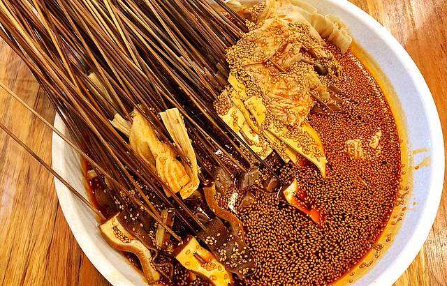 嘉州叶婆婆钵钵鸡(人民南路总店)