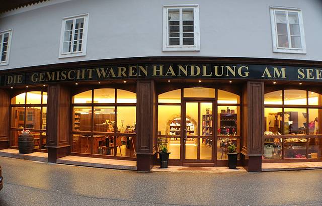 Die Gemischtwarenhandlung am See