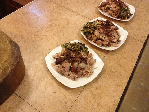Ricos lechon