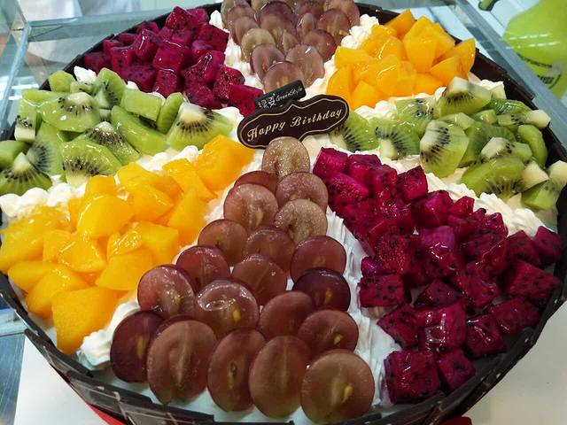 绿姿鲜奶烘焙(逍林店)