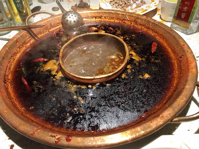 小龙坎火锅(阳朔西街店)