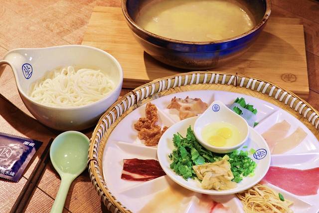 上坐过桥米线(公园1903店)