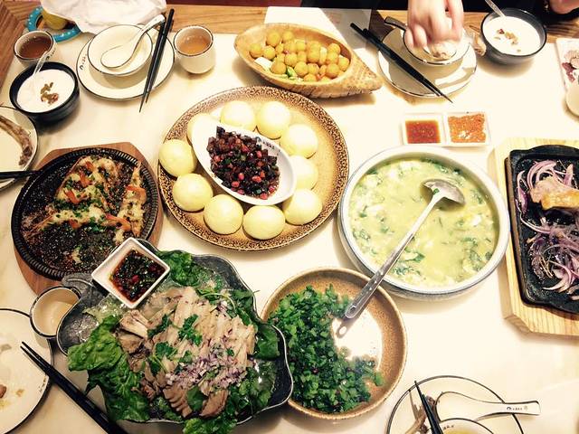 天山传奇·丝路新疆餐厅(爱琴海购物公园店)