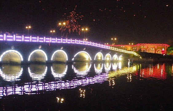 荆州古城历史文化旅游区-九龙桥旅游景点图片