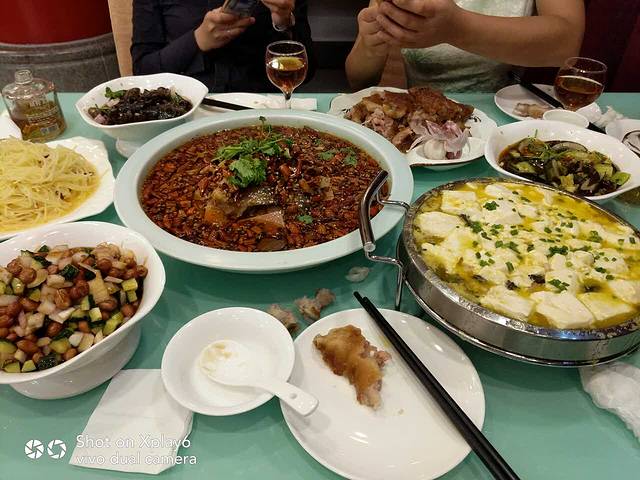 大唐饭庄(红旗路店)