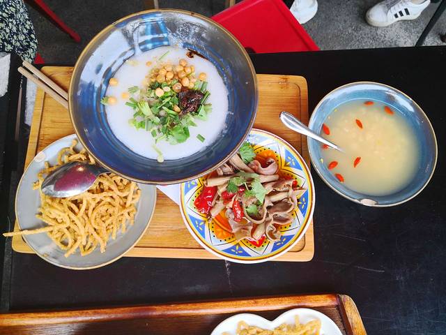 大王油茶(二厂文创公园店)