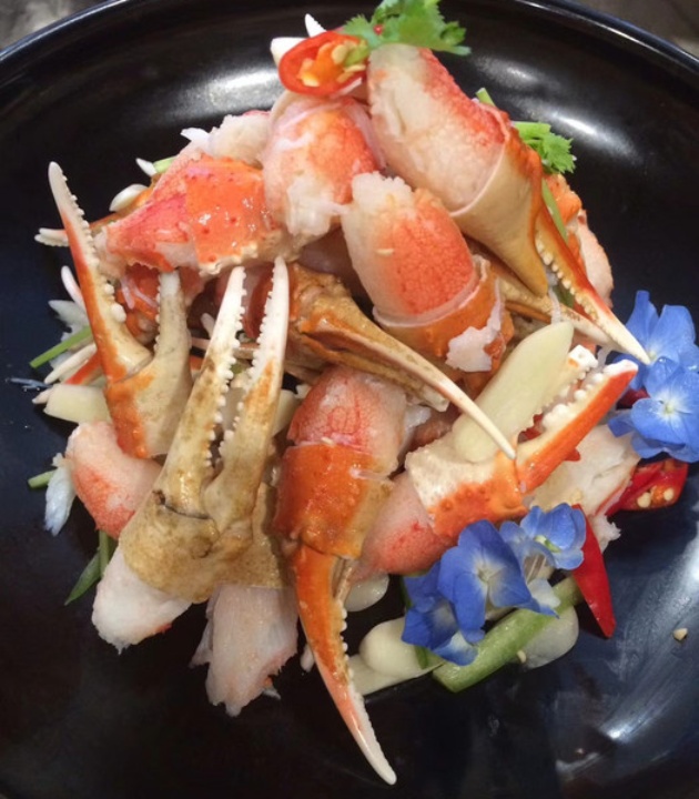 屯五爷百斤铁锅炖菜(水岸店)