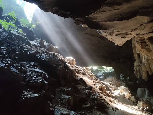 贵州茂兰国家级自然保护区-黑洞