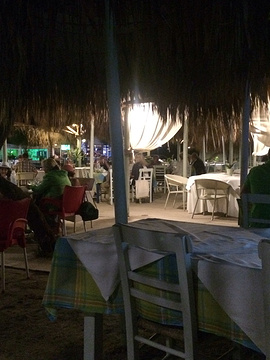 Taverna Maleme Beach Bar